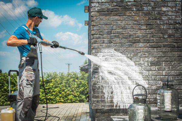 Cost of Brick Cleaning in Ringgold