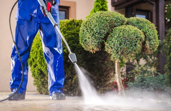 Driveway Cleaning in Ringgold