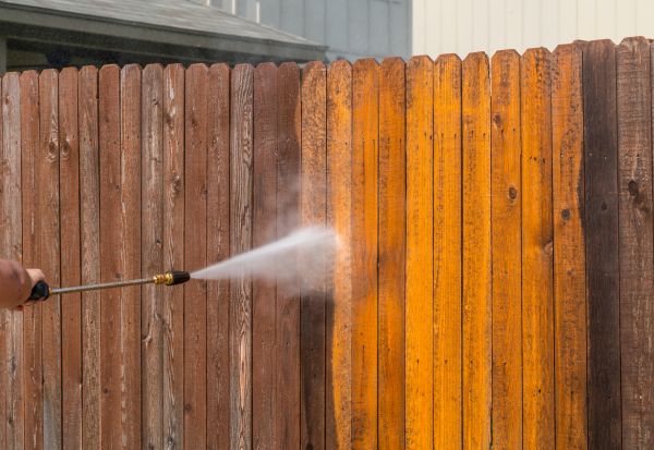 Cost of Fence Power Washing in Ringgold