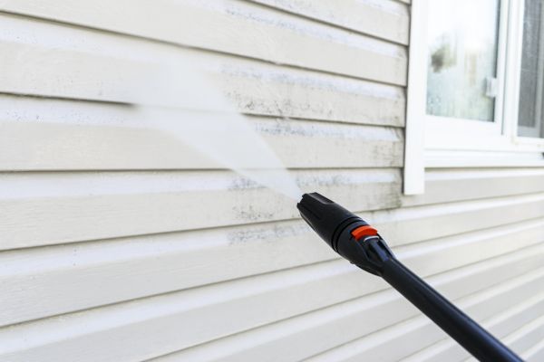 Cost of Siding Power Washing in Ringgold