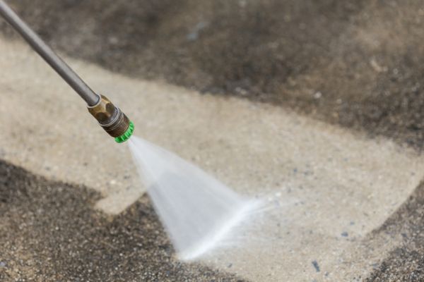 Cost of Garage Floor Power Washing in Ringgold
