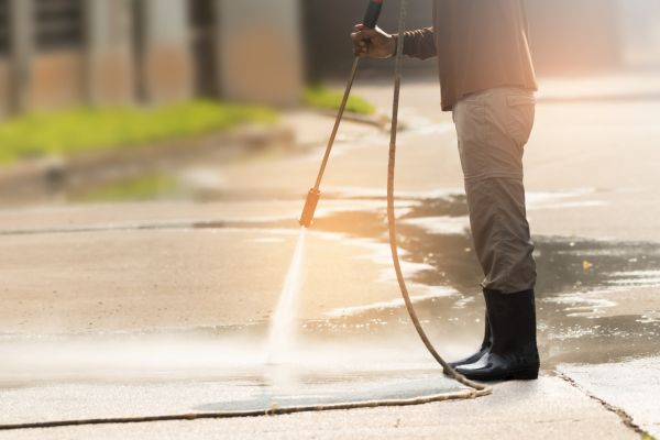 Cost of Residential Concrete Cleaning in Ringgold