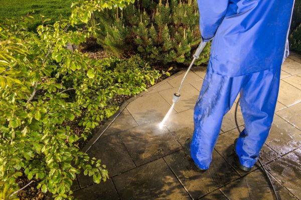 Cost of Hardscape Cleaning in Ringgold