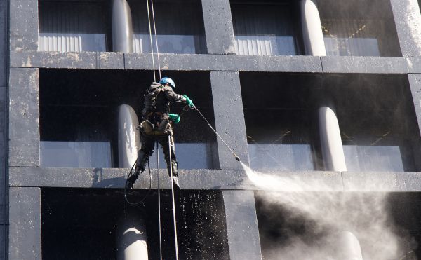Cost of Condo Power Washing in Ringgold