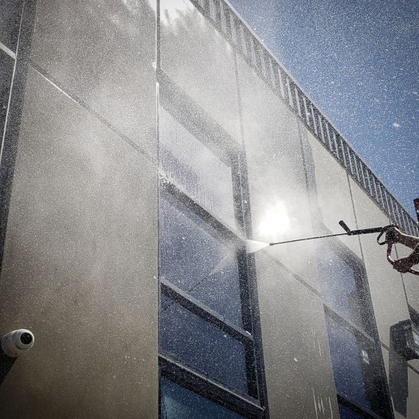 Cost of Exterior Building Washing in Ringgold