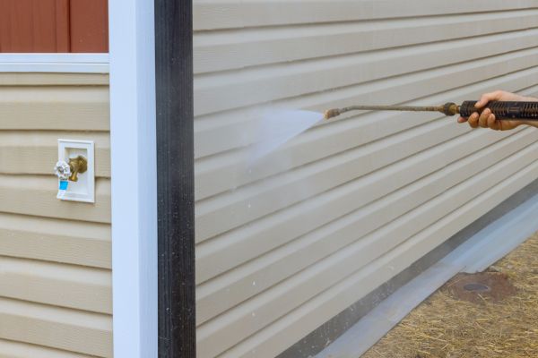 Cost of Townhouse Exterior Cleaning in Ringgold