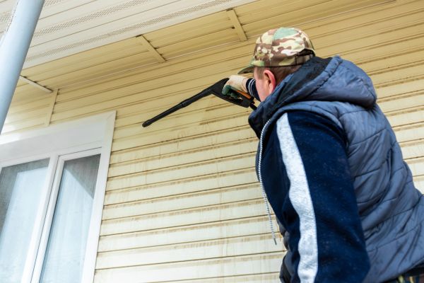 Cost of Vinyl Siding Pressure Cleaning in Ringgold