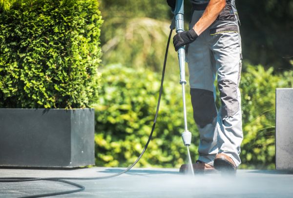 Cost of Patio Concrete Cleaning in Ringgold