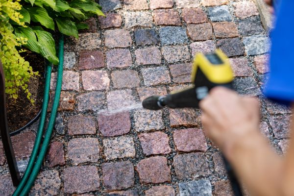 Cost of Paver Sidewalk Cleaning in Ringgold