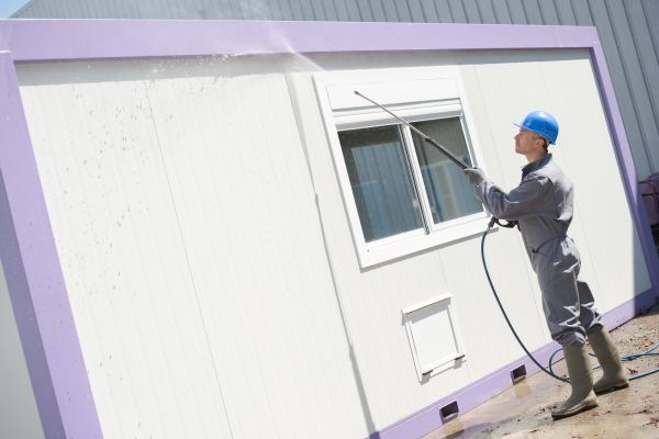 Cost of Apartment Pressure Washing in Ringgold